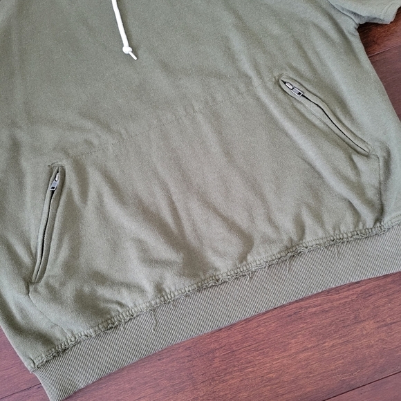 Carbon Women's Army Green Floral Embroidered Short Sleeve Pullover Hoodie Size M - Picture 7 of 9